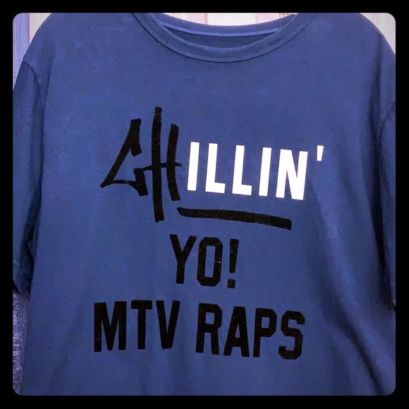 American Eagle Outfitters Other - Men’s T shirt MTV Raps XL